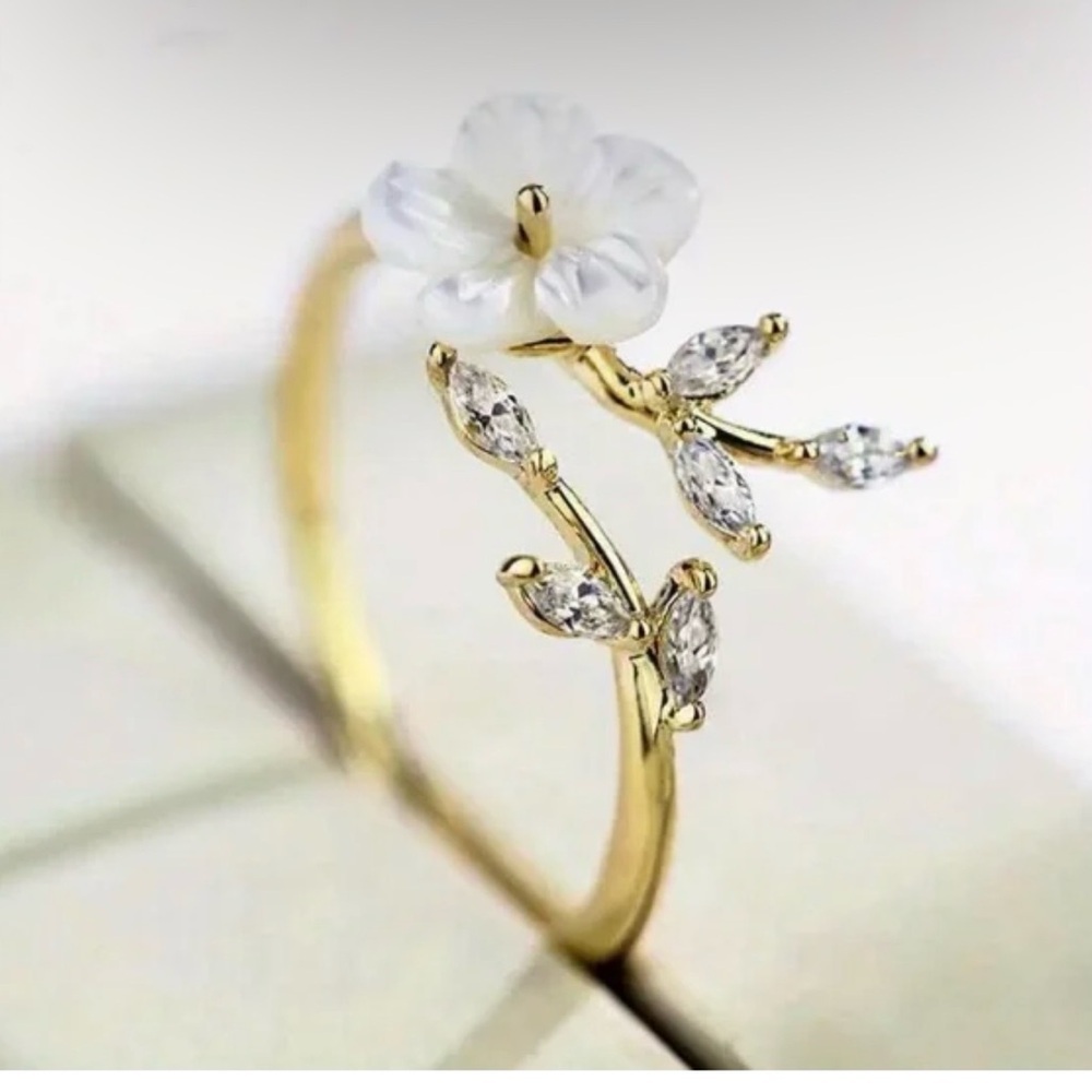 Dainty Gold Flower Rhinestone Cuff Ring - Picture 3 of 4